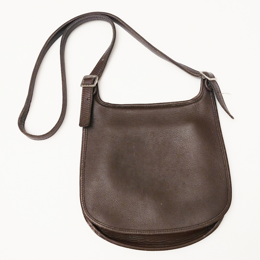 Vintage COACH 9135 Slim Legacy Flap Saddle Bag